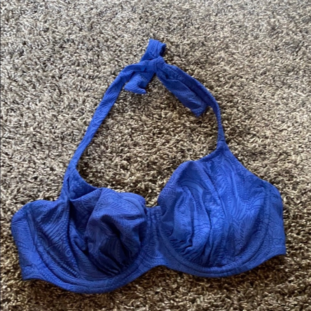 Underwire swimsuit top